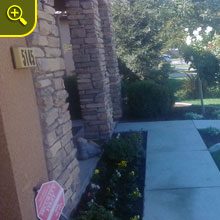 front lawn flower decoration